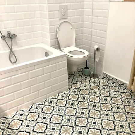 Апартаменты Bohemian Design Flat At Downtown *